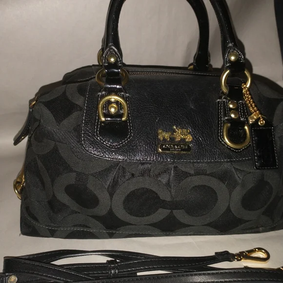 バッグ COACH handbag leather BLACK GOLD Coach | Bags | Coach Bag Gorgeous Monogram New Condition